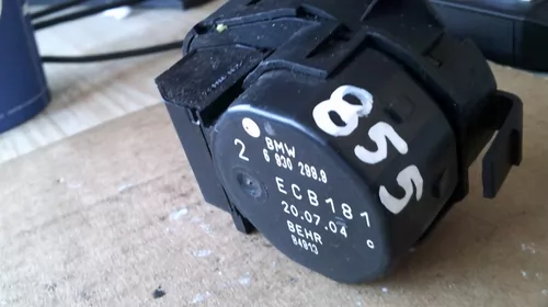 Senzor pentru BMW Seria 5 E60, cod ECB181 [1]