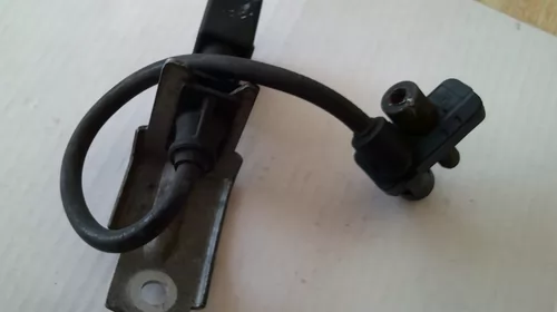 Senzor pentru BMW Seria 7 E65, cod 0281002477 [2]