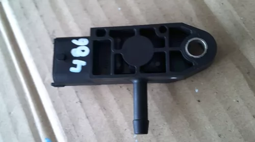 Senzor pentru Audi A4B8 , cod 8T0955988B [2]