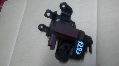Senzor pentru Ford Kuga 1, cod 6G9Q9E882CA [1]