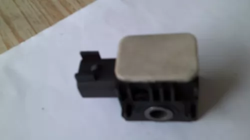 Senzor pentru Hyundai Santa fe 2, cod 95930-2B000 [2]