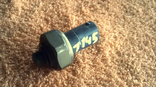 Senzor pentru Mercedes  , cod 2205-420118 [1]
