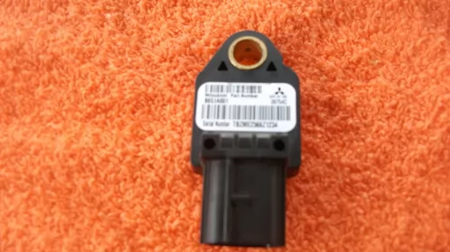 Senzor pentru Mitsubishi Outlander 2, cod 8651A001 [2]