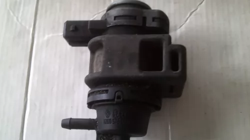 Senzor pentru Nissan Note E11, cod 820057540012 [1]
