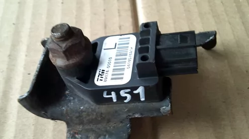 Senzor pentru Toyota Avensis T250, cod 89174-05010 [1]