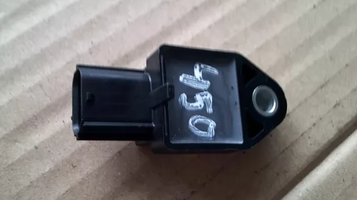 Senzor pentru Toyota Avensis T250, cod 89833-05010 [2]