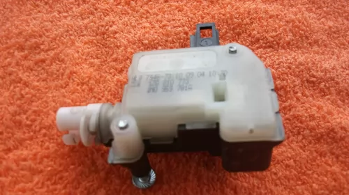 Senzor pentru Volkswagen Audi Skoda, cod 1M0959781A [2]