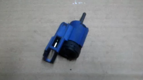 Senzor pentru Volkswagen Golf 4, cod 1J0927189 [2]