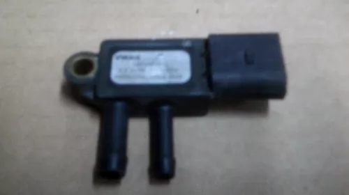 Senzor pentru Volkswagen Golf 5, cod 03G906051A [2]