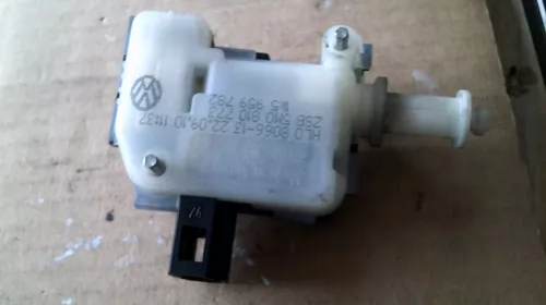 Senzor pentru Volkswagen Golf 5, cod 5M0810773 [2]