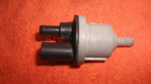 Senzor pentru Volkswagen Golf 6, cod 058133517B [2]