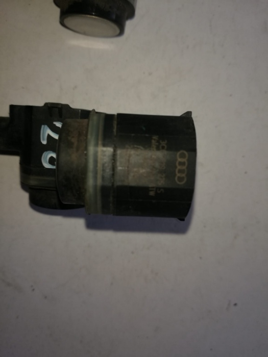 Senzor parcare fata / spate VW Golf 6, Passat B6, Passat B7, cod 3C0919275S, an 2008-2015 [2]