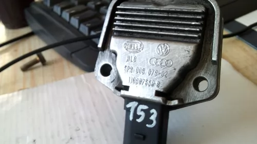 Senzor pentru Volkswagen Passat B5, cod 1J0907660B [2]