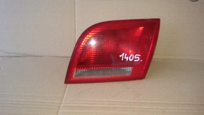 Stop dreapta pentru Audi A3 8P, cod 8P4945094B [1]