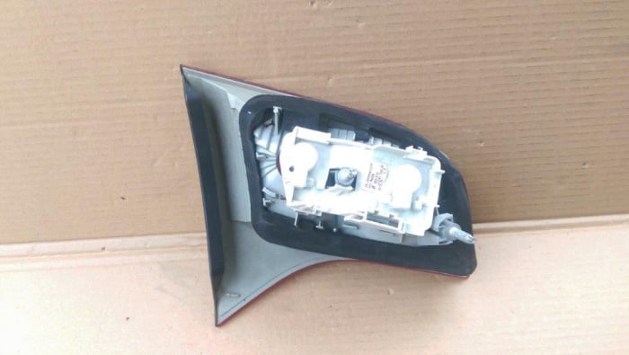 Stop dreapta pentru Audi A4 B7, break, cod 8E9945094 [3]