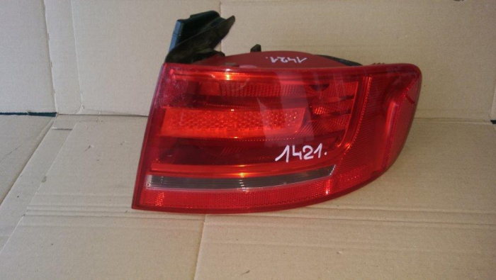 Stop dreapta pentru AUDI A4 B8, cod 8K5945096D [1]