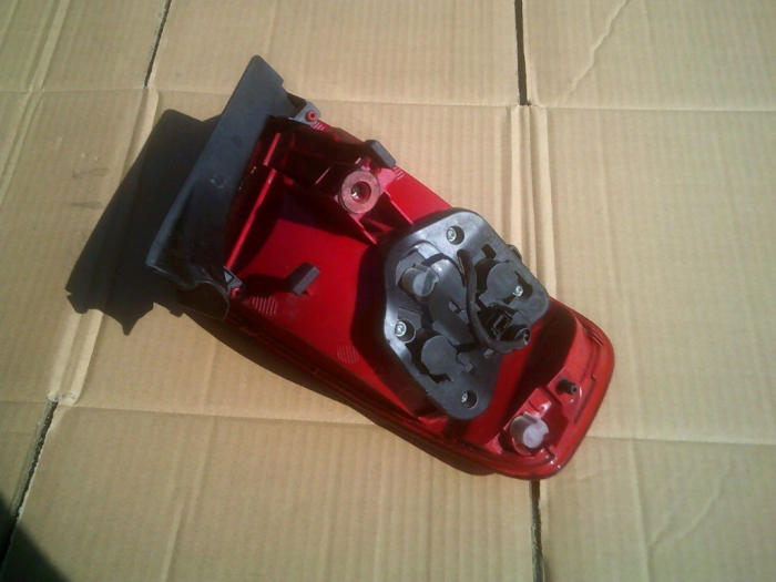 Stop dreapta Audi A4 B8, berlina  , limuzina, an 2007-2011 cod 8K5945096B [2]