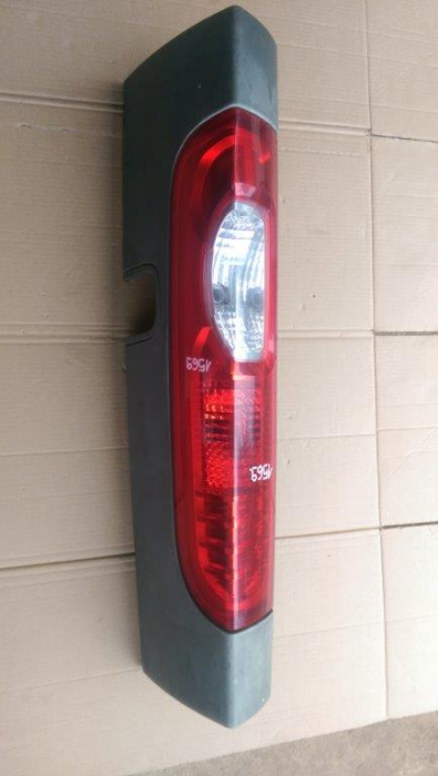 Stop dreapta pentru Renault Trafic II, cod 93857722 [1]