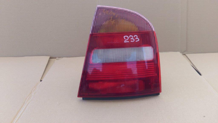 Stop dreapta Skoda Octavia 1, caroserie Hatchback / Liftback / Berlină cod 1U6945112, an 1996-2004 [2]
