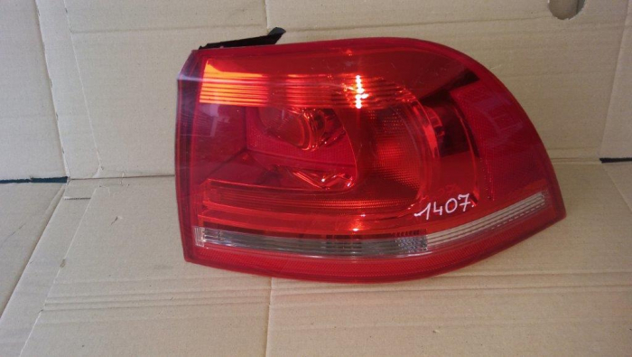 Stop dreapta pentru Volkswagen Touareg 7P, cod 7P6945096D [2]