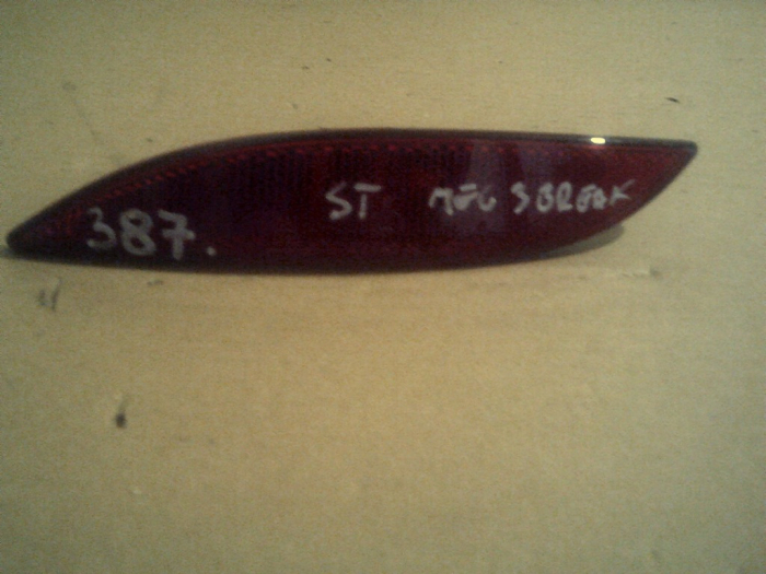 Stop reflectorizant bara spate stanga, catadioptru Renault Megane 3, combi, 265650004R, an 2008-2015 [2]