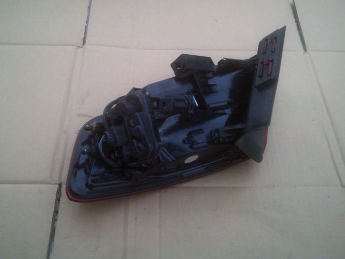 Stop stanga Audi A3 8V, sportback , cod 8V4945095, an 2013-2021 [3]