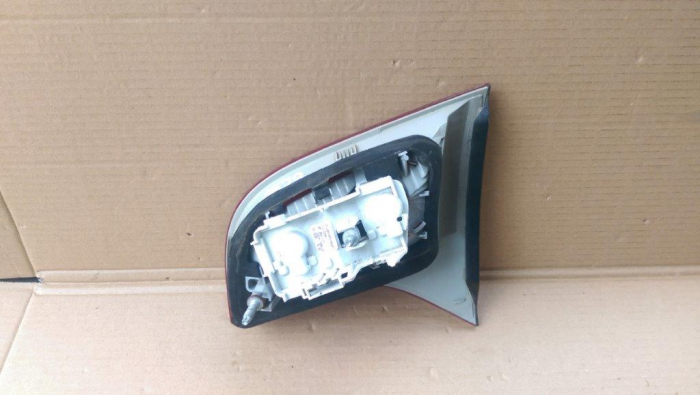Stop stanga pentru Audi A4 B7, break, cod 8E9945093 [3]