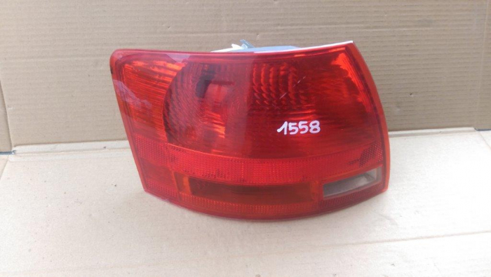 Stop stanga pentru Audi A4 B7, break, cod 8E9945095E [1]