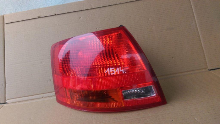 Stop stanga pentru Audi A4 B7, break, cod 8E9945095E , 8E9945095E [2]