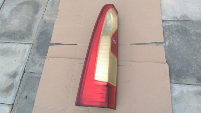 Stop stanga pentru Renault Trafic [1]