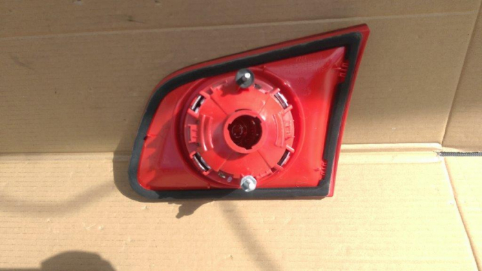 Stop stanga pentru Volkswagen Passat B6, break, cod 3C9945093 [3]