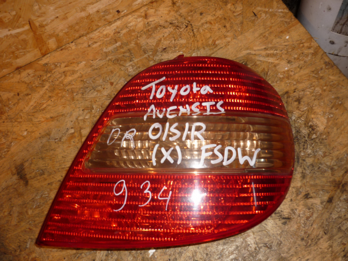 Stopuri Dreapta pentru Toyota AVENSIS T220, cod 034N5P [1]