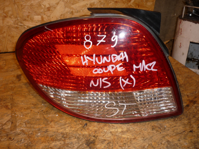 Stopuri Stanga pentru Hyundai COUPE 2, cod 92401-275 [1]