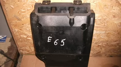 Subwoofer spate pentru BMW Seria 7 E65, cod 6915158 [1]