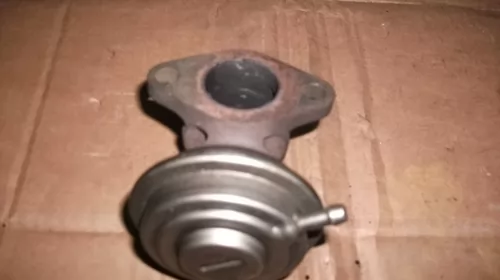 Supapa EGR pentru Audi A6C5 , motorizare 2.5 Diesel, cod 059131503 [2]