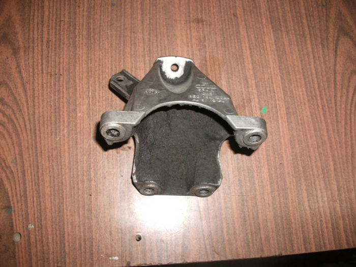 Suport motor dreapta Audi A4 B6, A4 B7, 2.5 tdi, 8E0199308J, an 2001-2008 [2]