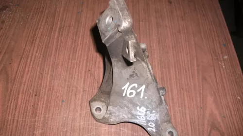 Suport dreapta pentru Audi A6C6 , motorizare 2.0 diesel, cod 4F0199308P [1]