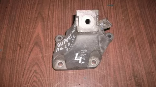Suport dreapta pentru Audi A6C6 , motorizare 3.0 diesel, cod 4F0199308AB [1]