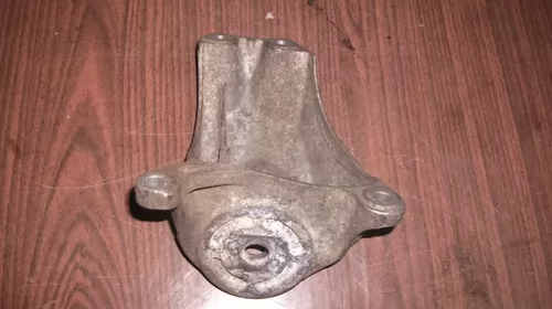Suport dreapta pentru Audi A6C6 , motorizare 3.0 diesel, cod 4F0399114B [2]