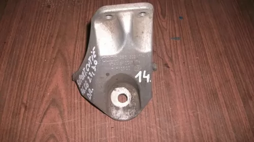 Suport dreapta pentru Audi A6C6 , motorizare 3.0 diesel, cod 4F0399114B [1]