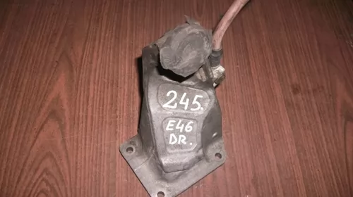 Suport dreapta pentru BMW Seria 3 E46, motorizare 2.0 diesel, cod 6754185 [1]