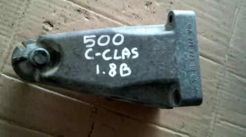 Suport dreapta pentru Mercedes C-class W204, motorizare 1.8 benzina, cod A2712231804 [1]