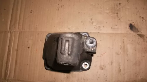 Suport dreapta pentru Mercedes Vito W639, motorizare 2.2 diesel, cod A6462230204 [2]