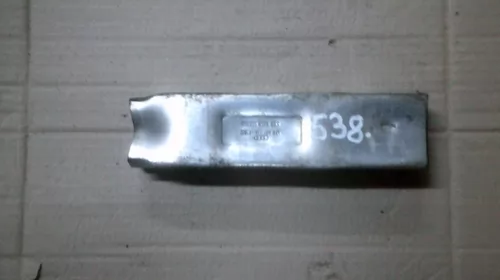 Suport fata dreapta pentru Audi A6C6 , motorizare 3.0 diesel, cod 4F0807134 [2]