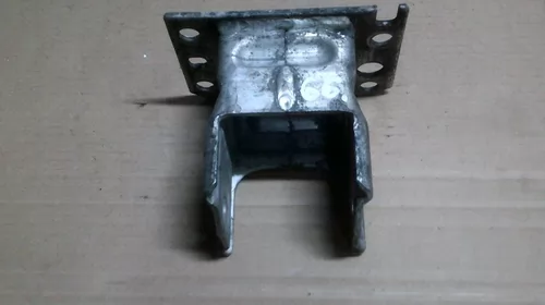 Suport fata stanga pentru Audi A8D3 , motorizare 3.0 diesel, cod 4E0807115 [2]