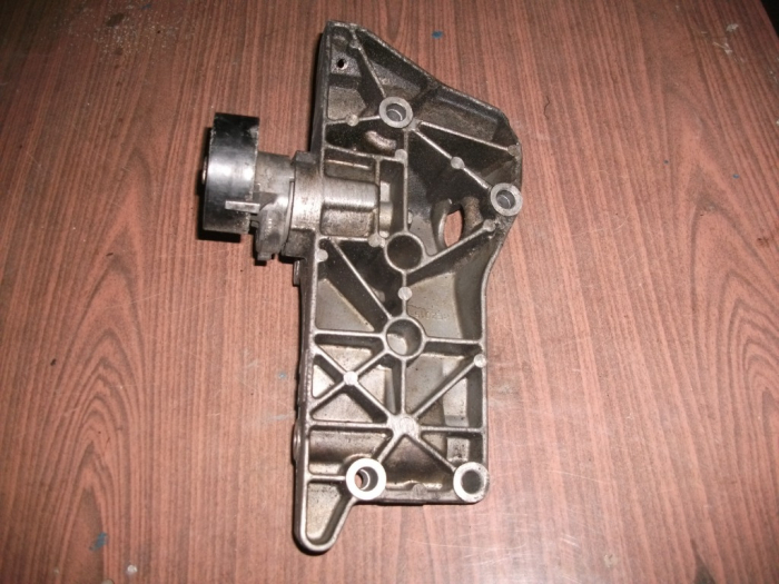Suport accesorii, anexe Audi A2 1.4 16V , cod 036145169F, an 2000-2005 [2]