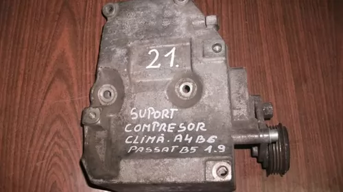 Suport pentru Audi A4B6 , motorizare 1.9 diesel, cod 038260885C [1]