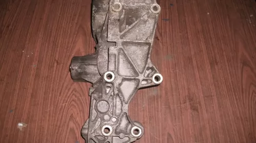 Suport pentru Audi A4B6 , motorizare 1.9 diesel, cod 038908143AE [2]