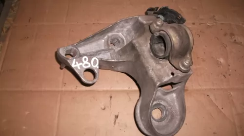 Suport pentru Audi A4B7 , motorizare 2.0 diesel, cod 8E0199352F [1]