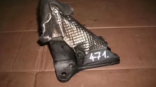 Suport pentru Audi A6C5 , motorizare 1.9 diesel, cod 8D0399113AS [1]